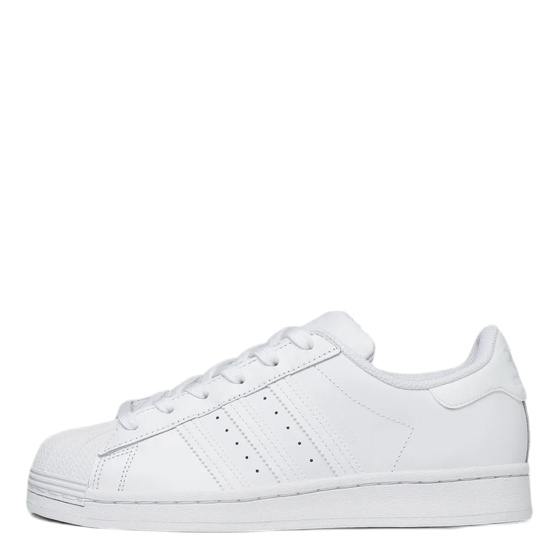 Superstar W White