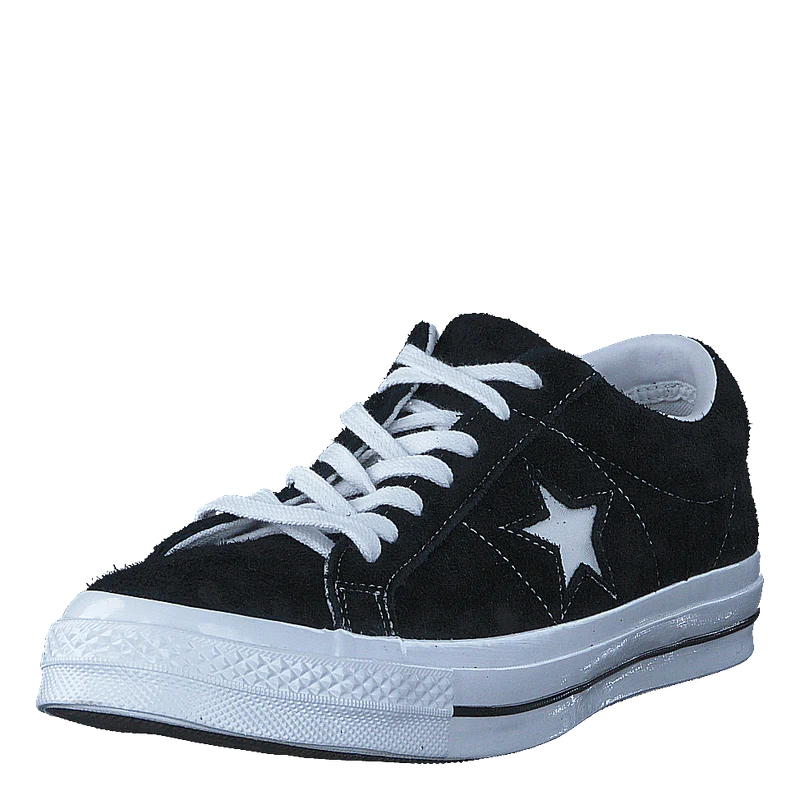 One Star Black/white/white