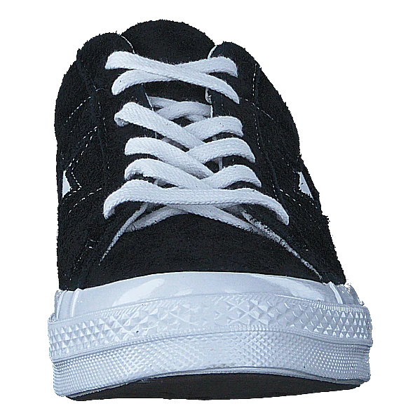 One Star Black/white/white