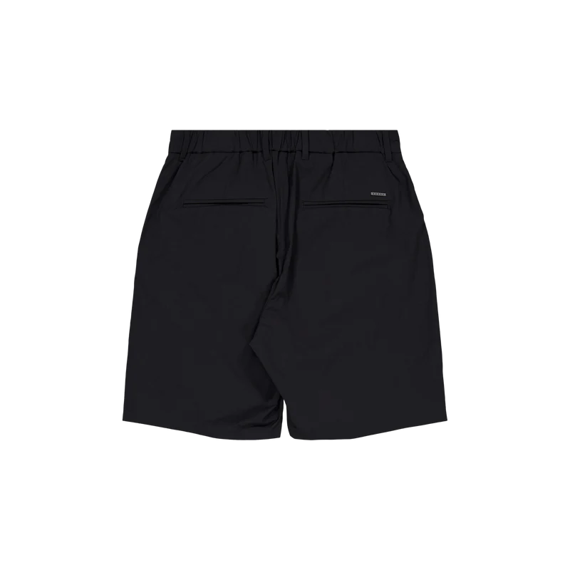 Aaren Travel Light Short Black