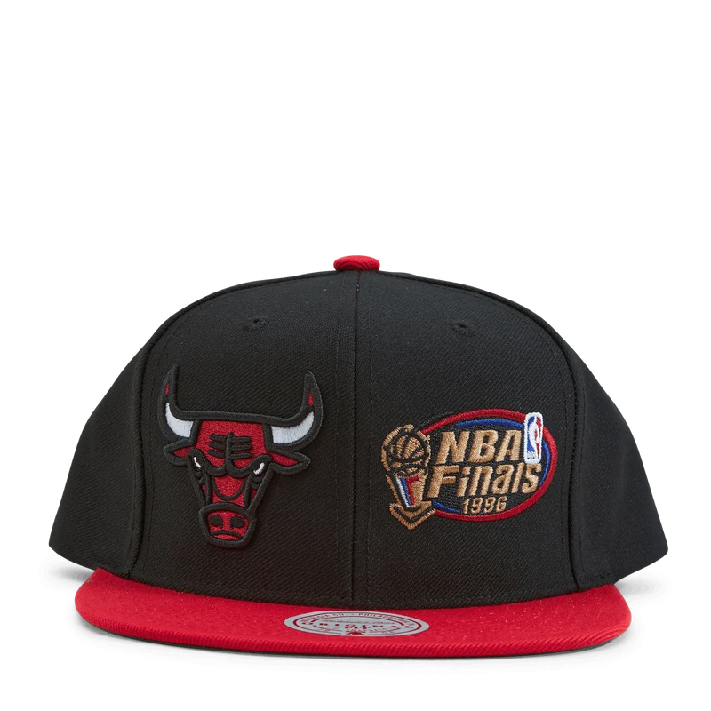 Bulls Dual Whammy Snapback