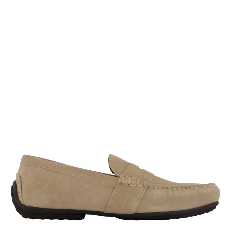 Reynold Suede Driver Milkshake