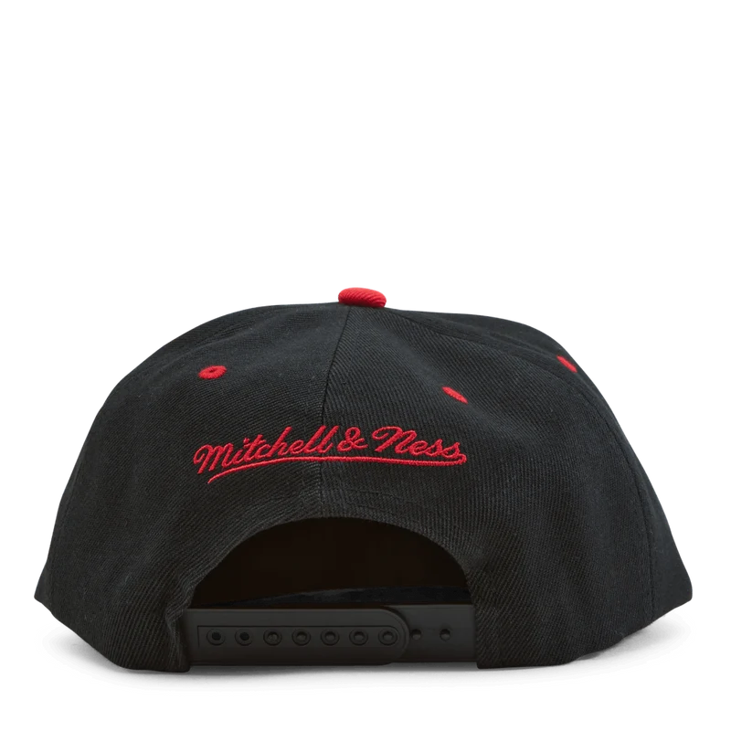 Bulls The Champs Snapback
