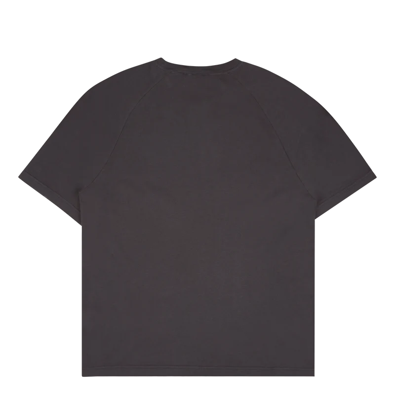 Crewneck T-shirt Magnet