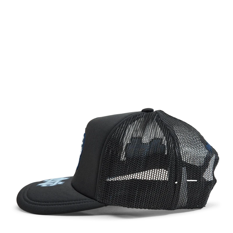 UNC Team Origins Trucker