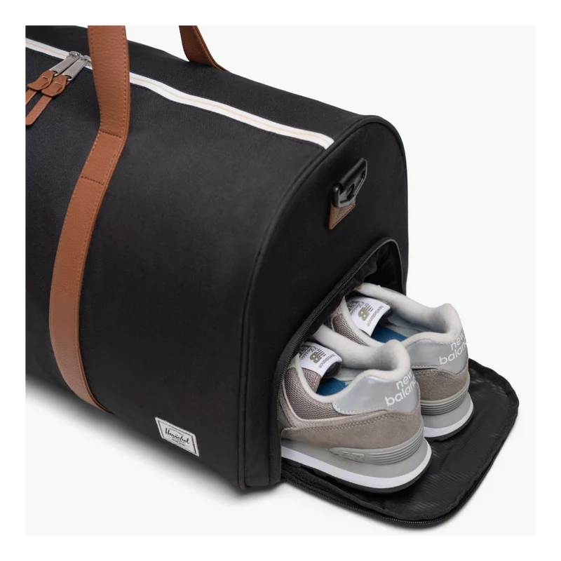 Herschel Novel Duffle Black