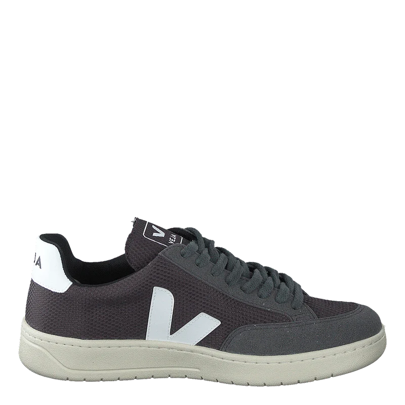 V-12 Grafite White