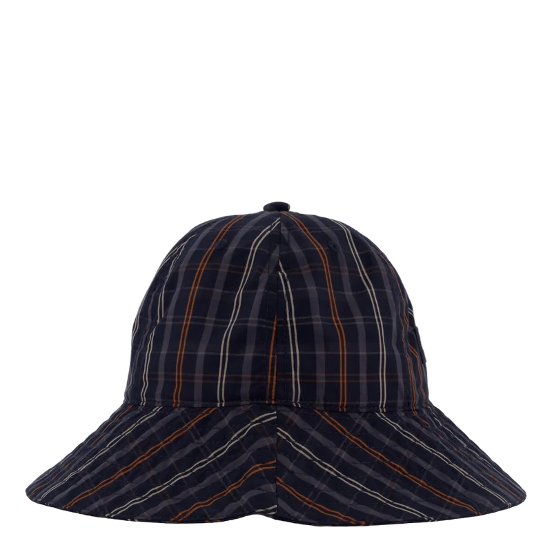 Surry Bucket Outdoor Check Navy