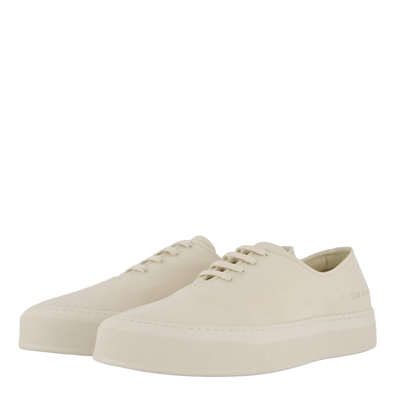 Four Hole In Canvas Off White 4102