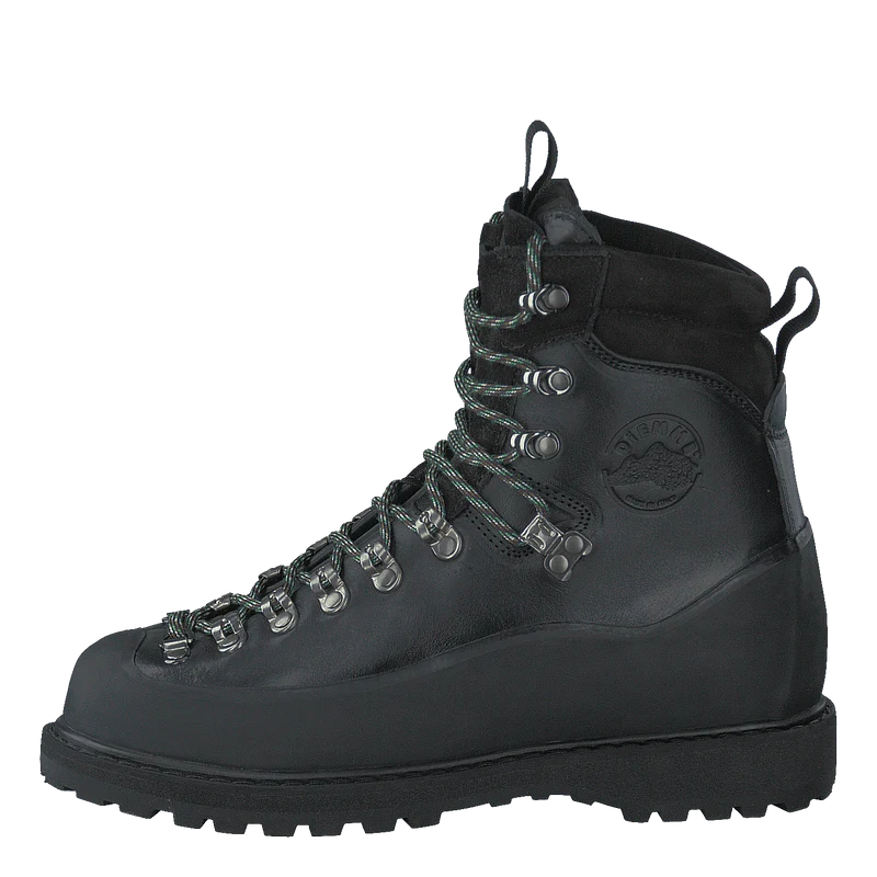 Everest Black Leather