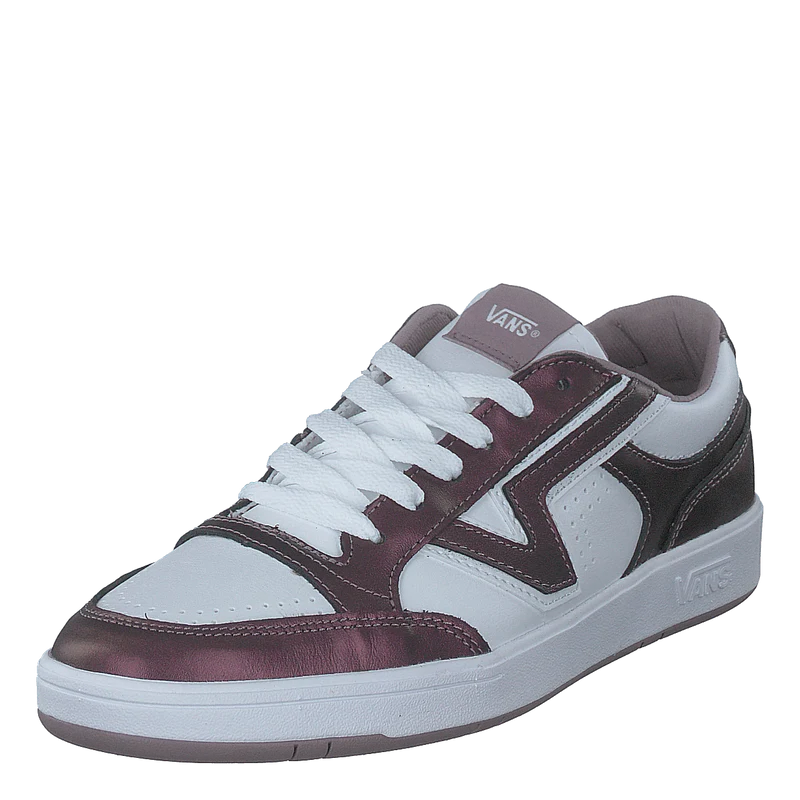 Ua Lowland Cc (mystic Metallic)wrmtrwht