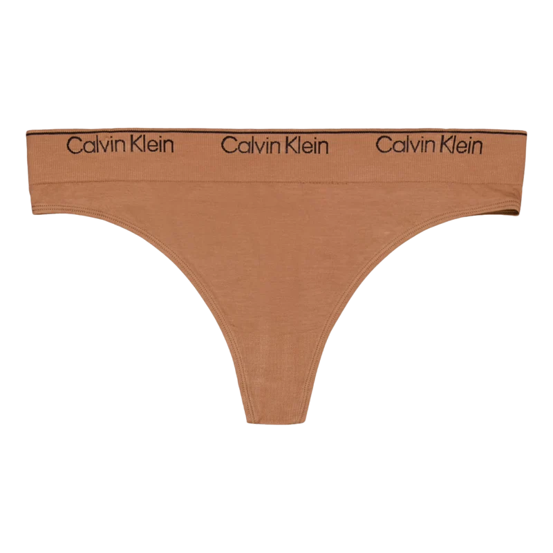 Modern Seamless Thong Beige