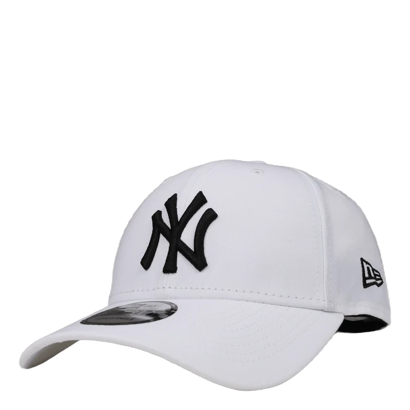 Monochrome 9forty Yankees White