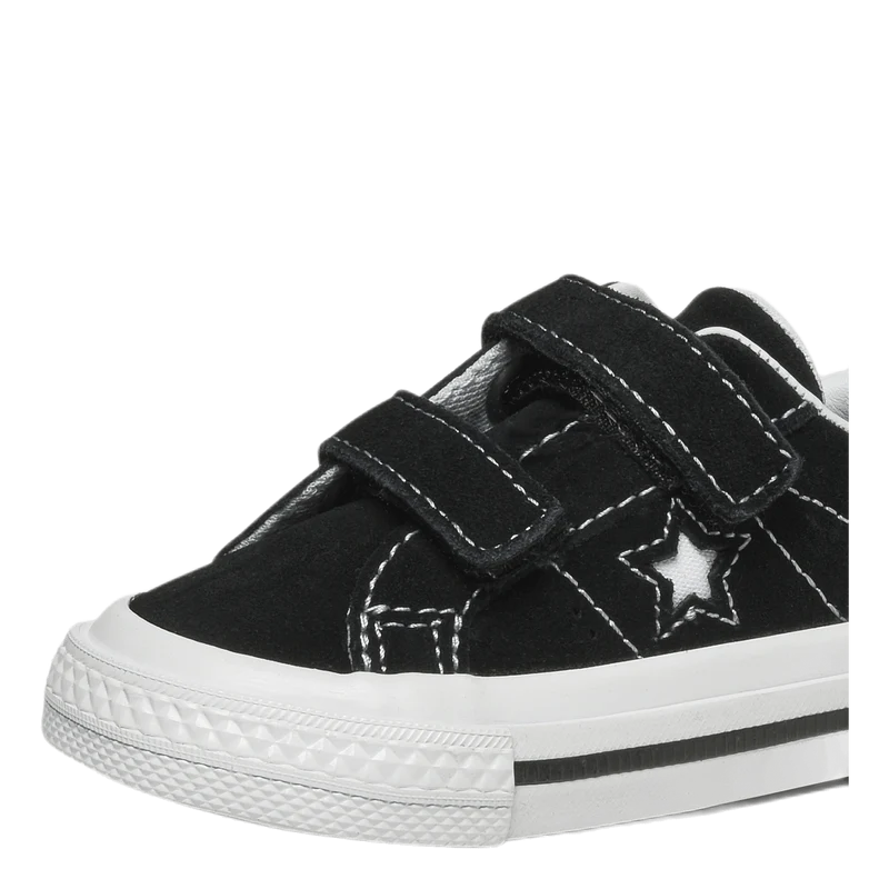One Star 2v Ox Black