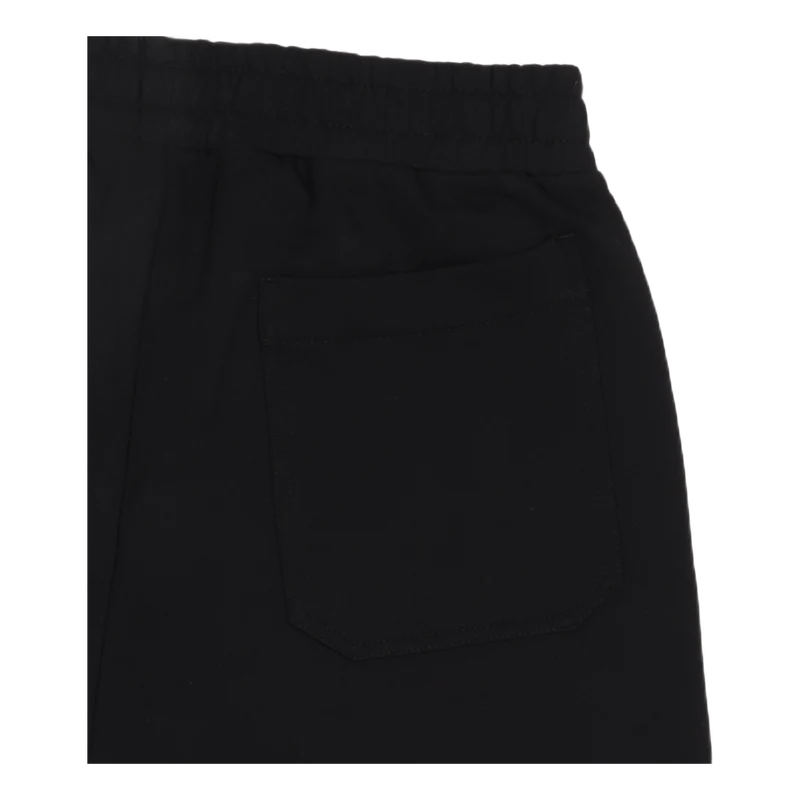 Core Short Black
