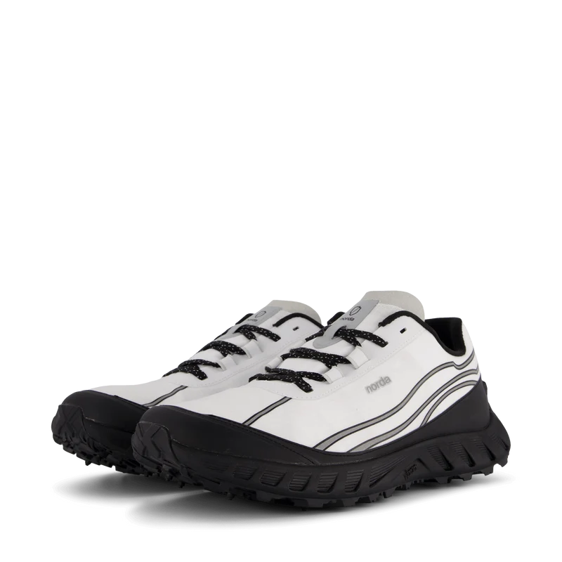 Norda 002 M White