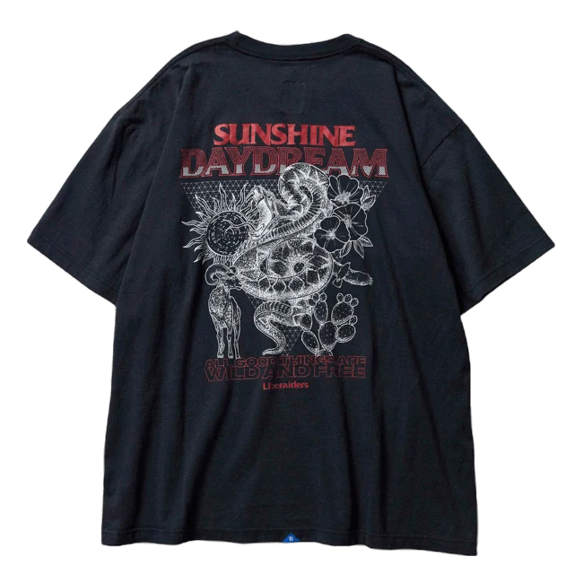 Daydream Tee Black