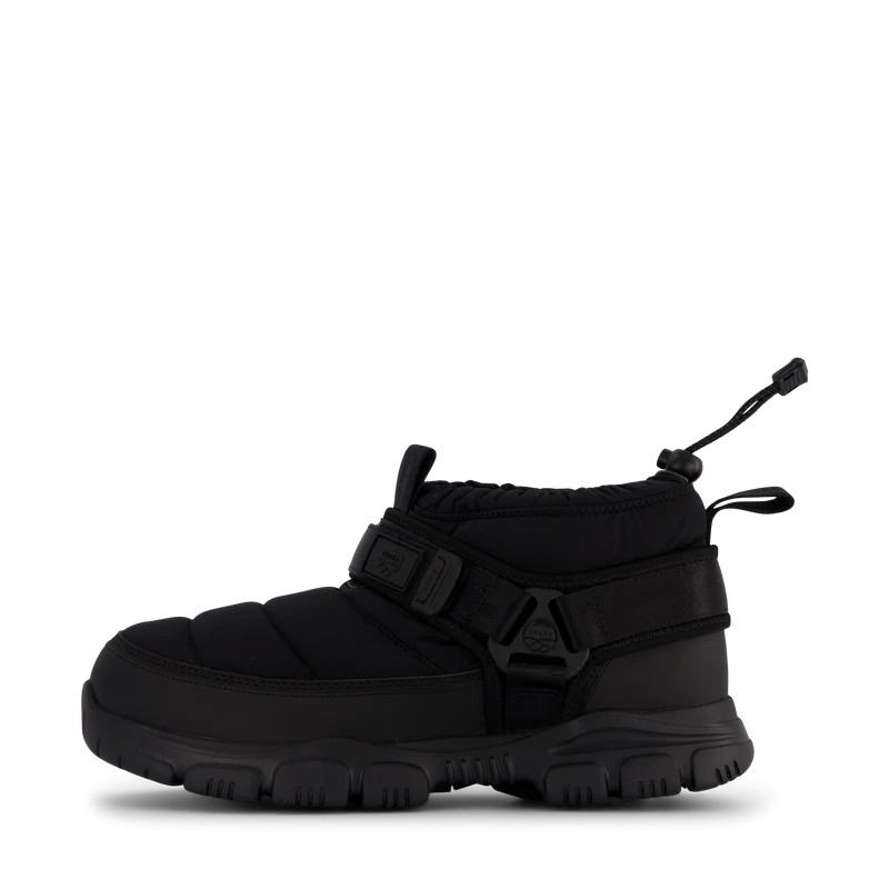 Snug Bootie At Black 00p