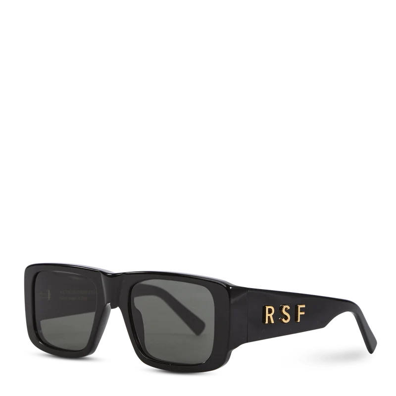 Onorato R (54) Black