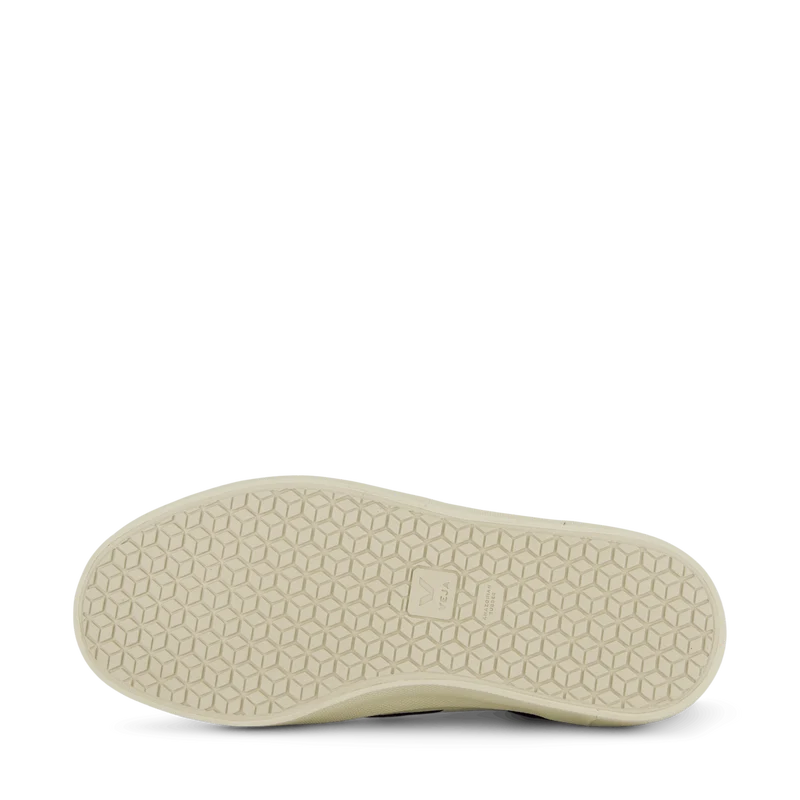 Wata Ii Canvas Black Pierre