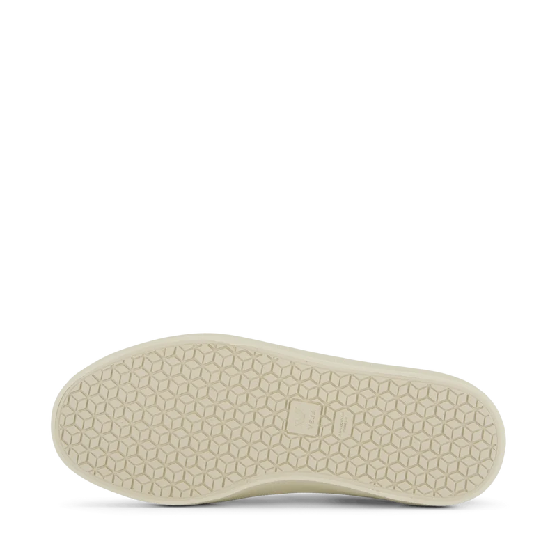 Wata Ii Low Canvas Black Pierre