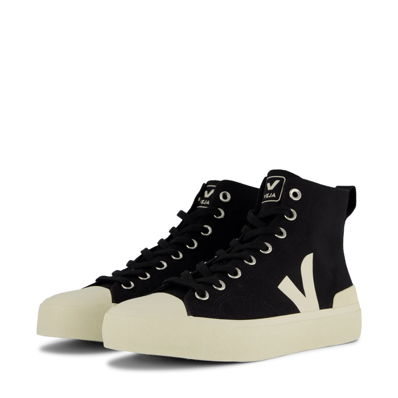 Wata Ii Canvas Black Pierre