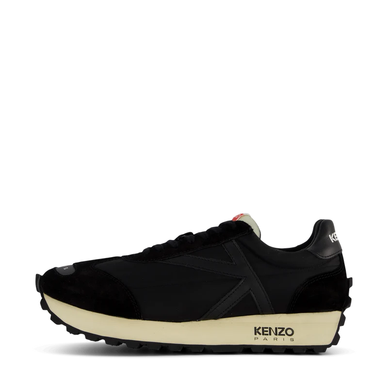Low Top Sneaker Black