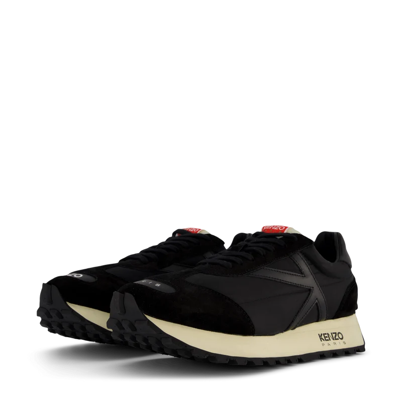 Low Top Sneaker Black