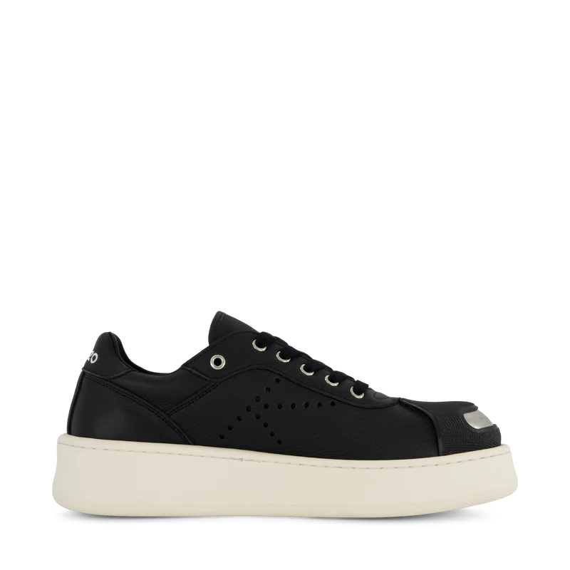 Low Top Sneaker Black