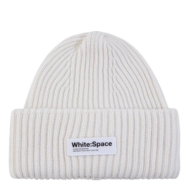 Benjamin Beanie White
