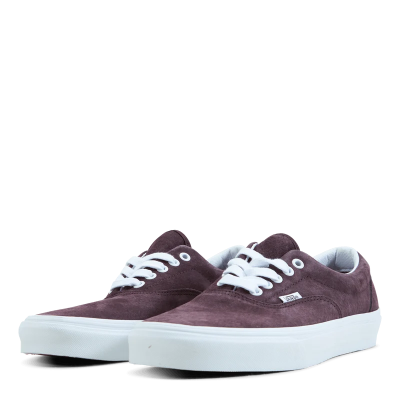 Ua Era Pig Suede Wine Tasting