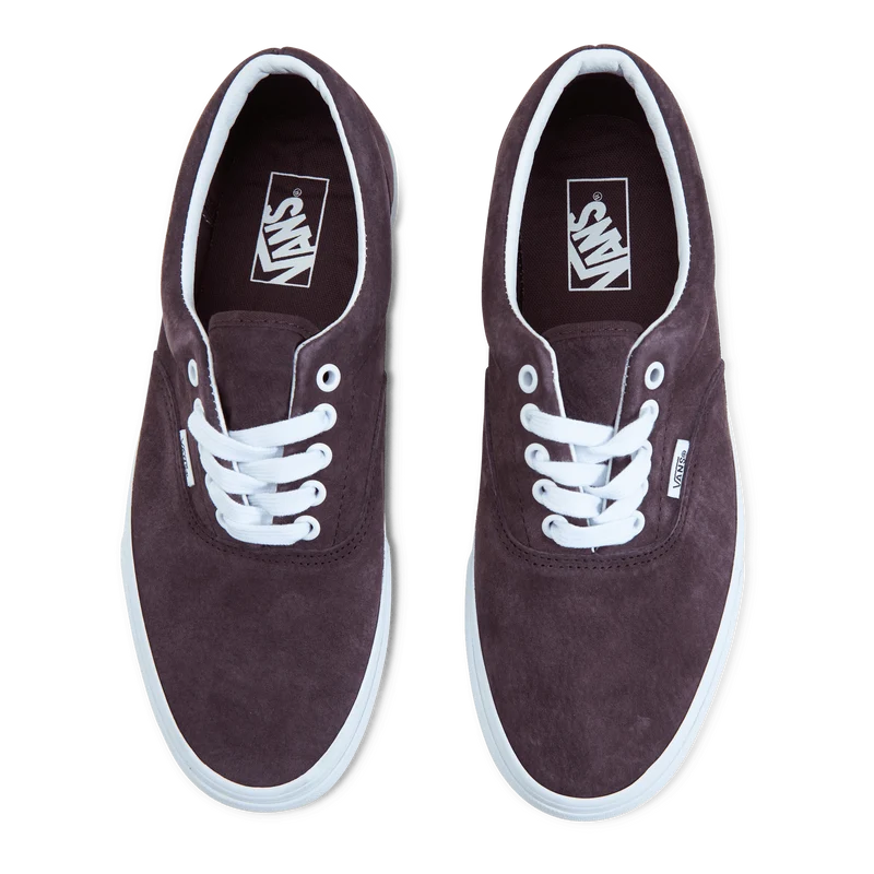 Ua Era Pig Suede Wine Tasting
