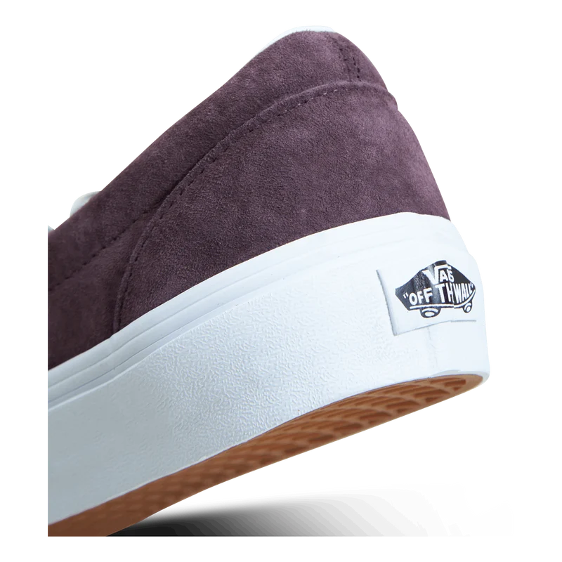 Ua Era Pig Suede Wine Tasting