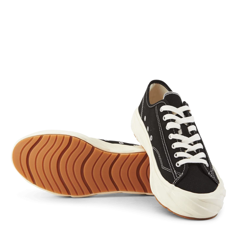 Cut Basic Black