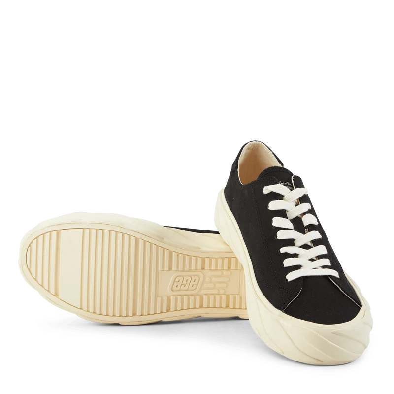 Cut Black