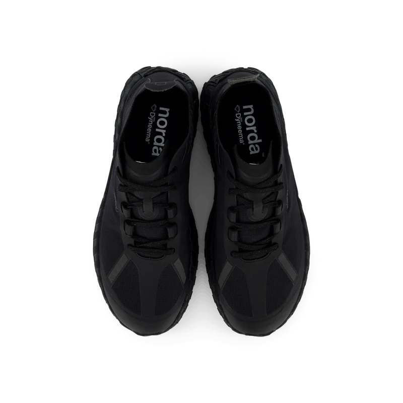 Norda 001 Stealth Black - M Black