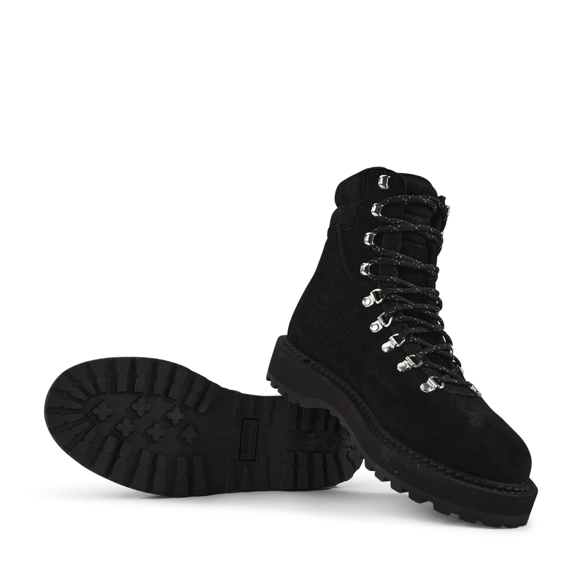 Monfumo Due Black Suede