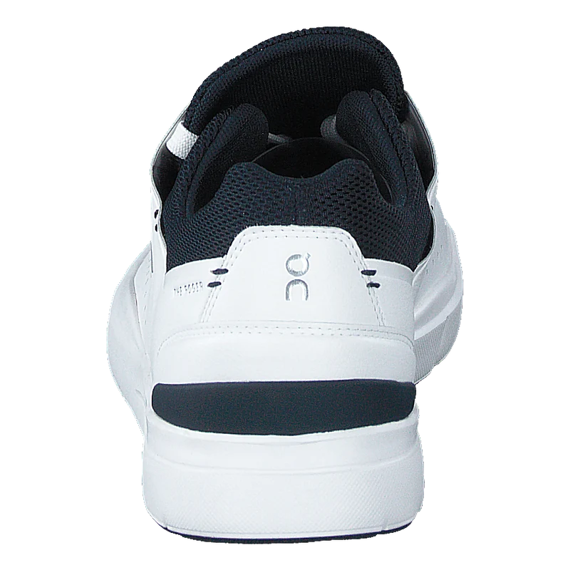 The Roger Advantage White/midnight