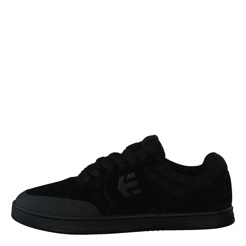Marana Black/black/black
